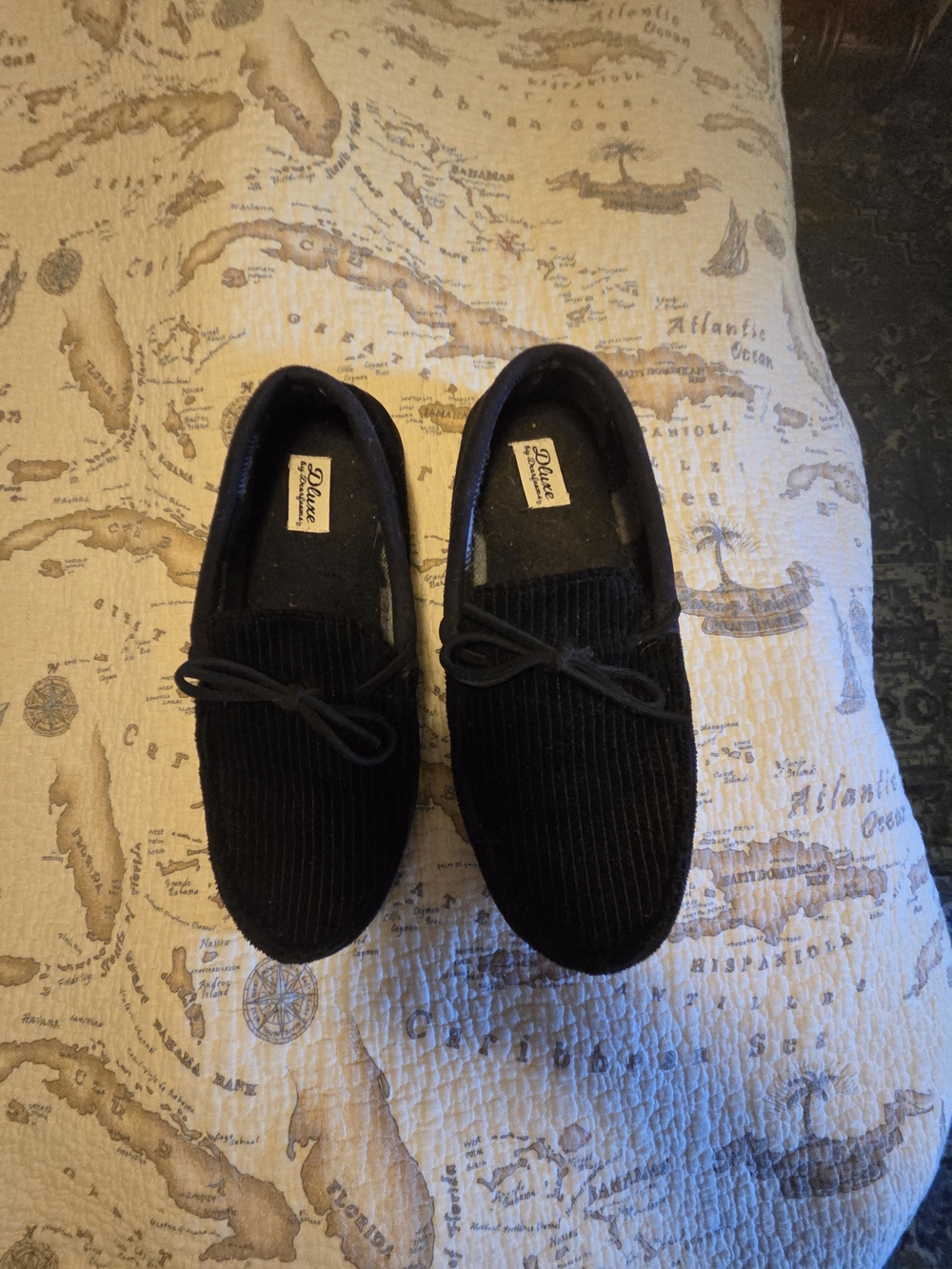 Dunham Men’s Black Corduroy Slip-On Loafers